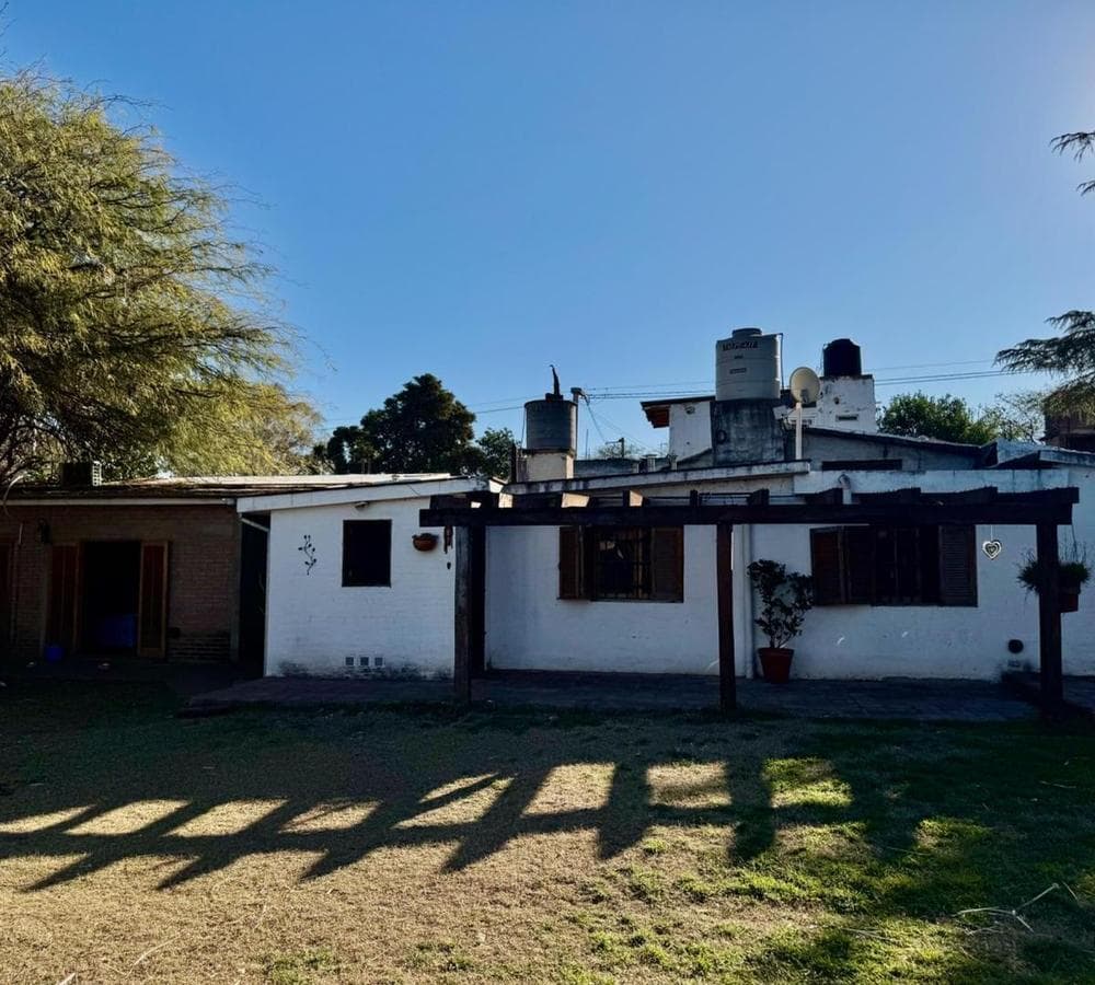 3-BEDROOM HOUSE IN VILLA RIVERA, INDARTE