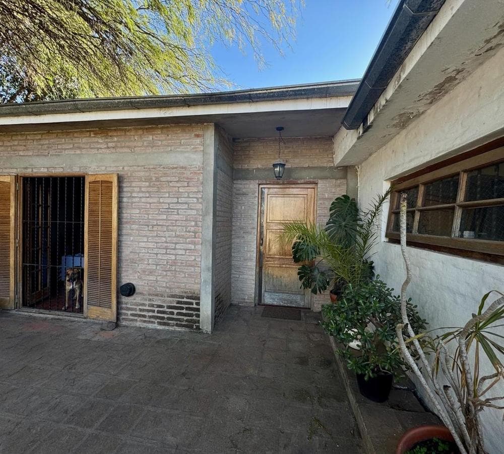 3-BEDROOM HOUSE IN VILLA RIVERA, INDARTE