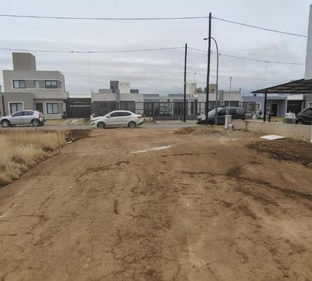 Lot for Sale in Valle Cercano