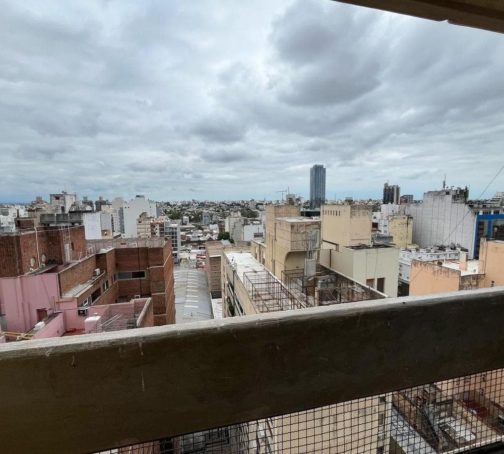 APARTMENT (HALF-FLOOR), COLÓN FOR SALE
