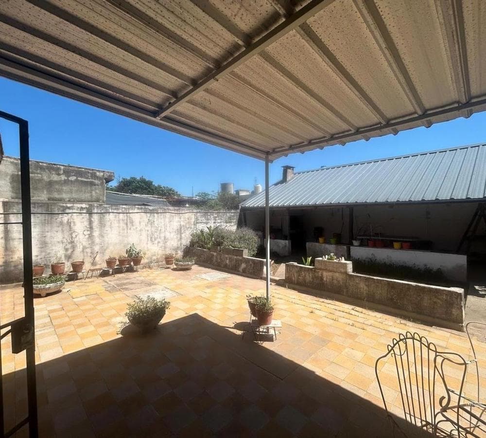 3-BEDROOM HOUSE FOR SALE AT HÉCTOR PANIZA 2900 - RUTA 20 AREA