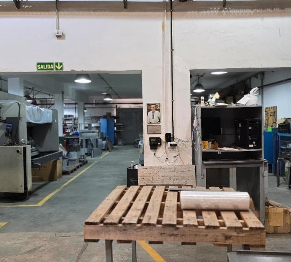 Warehouse and Commercial Office for Sale in the Villa Allende Industrial Park