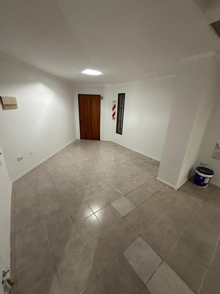 114 m² Office/Clinic on the Ground Floor with a Separate Entrance