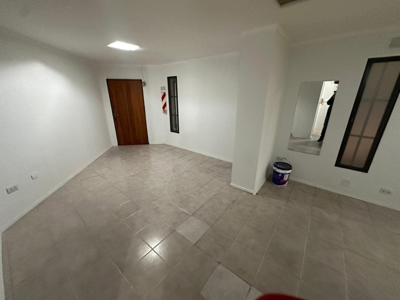 114 m² Office/Clinic on the Ground Floor with a Separate Entrance