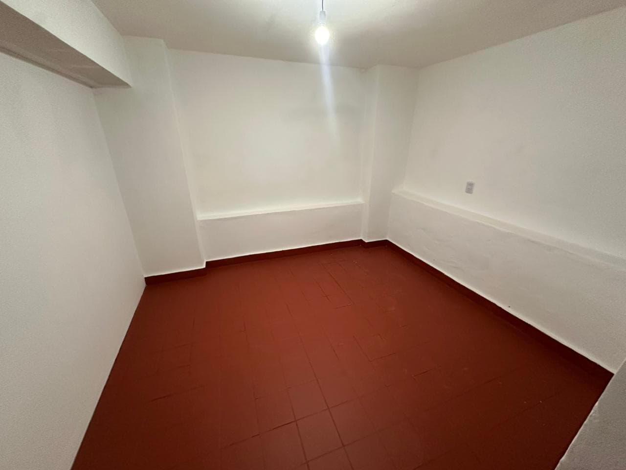 114 m² Office/Clinic on the Ground Floor with a Separate Entrance