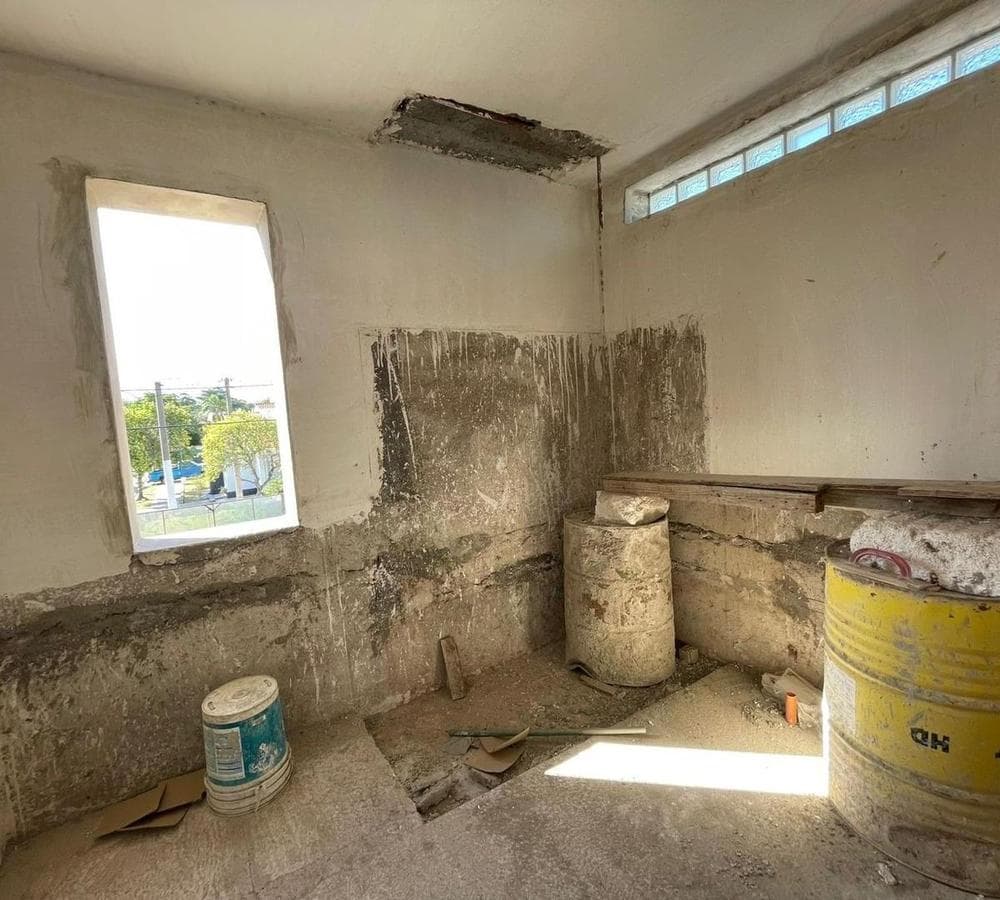 House for sale under construction, Cerro de las Rosas