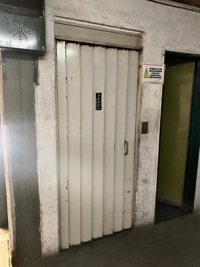 SPACIOUS, SECURE GARAGE FOR SALE - NUEVA CORDOBA