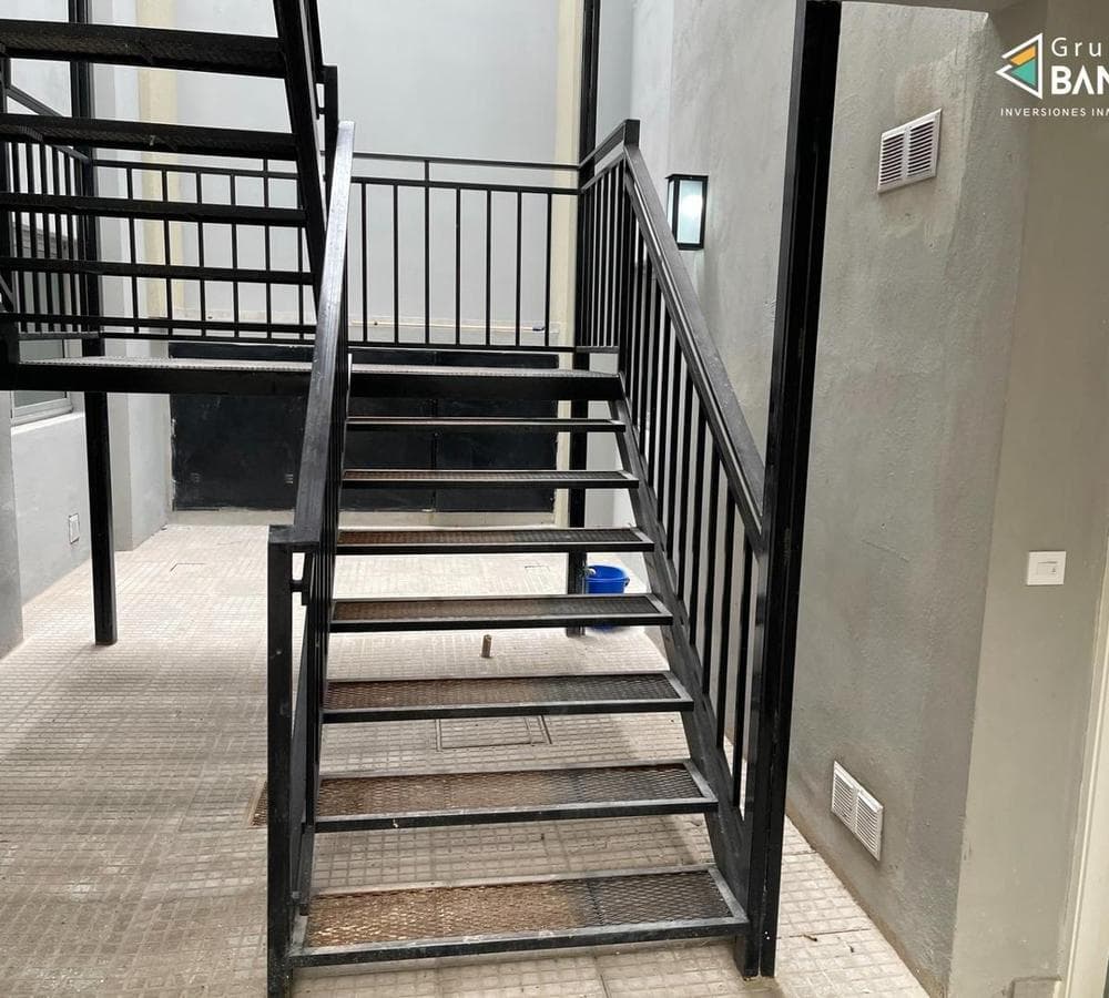 APARTMENT IN THE GENERAL PAZ NEIGHBORHOOD: 1-Bedroom with Balcony