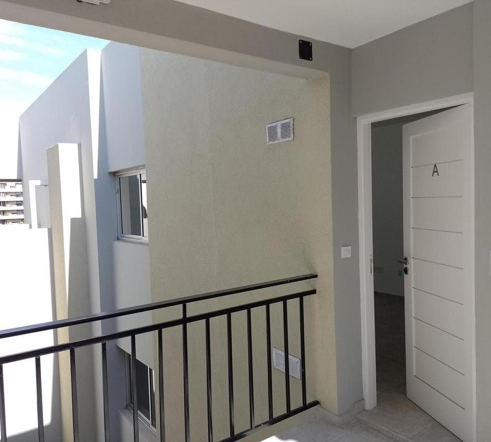 APARTMENT IN THE GENERAL PAZ NEIGHBORHOOD: 1-Bedroom with Balcony