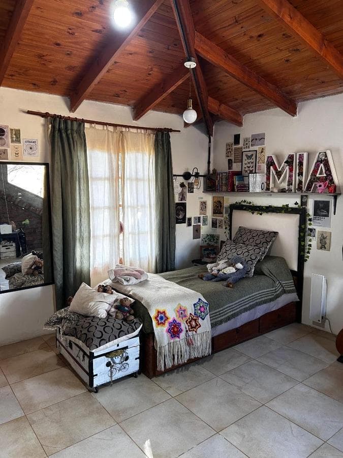HOUSE FOR RENT JUST A FEW METERS FROM THE RIVER