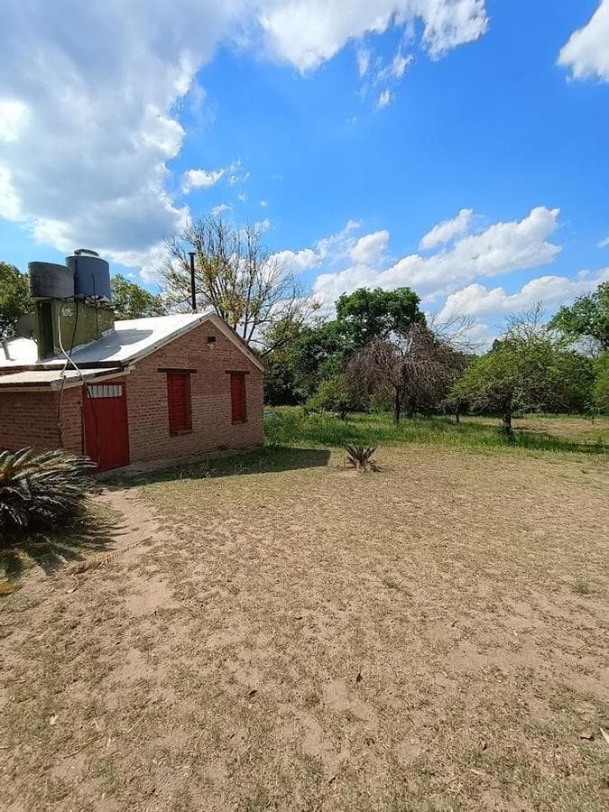 HOUSE FOR SALE on 1 ha of land with a shed - SALSIPUEDES