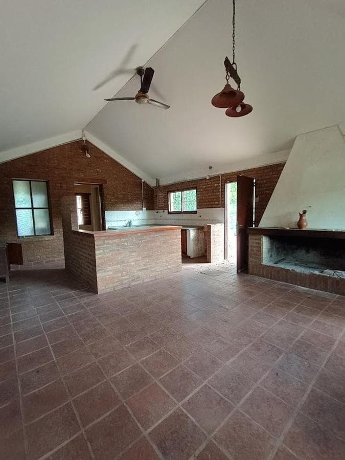 HOUSE FOR SALE on 1 ha of land with a shed - SALSIPUEDES