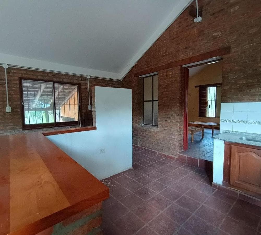 HOUSE FOR SALE on 1 ha of land with a shed - SALSIPUEDES