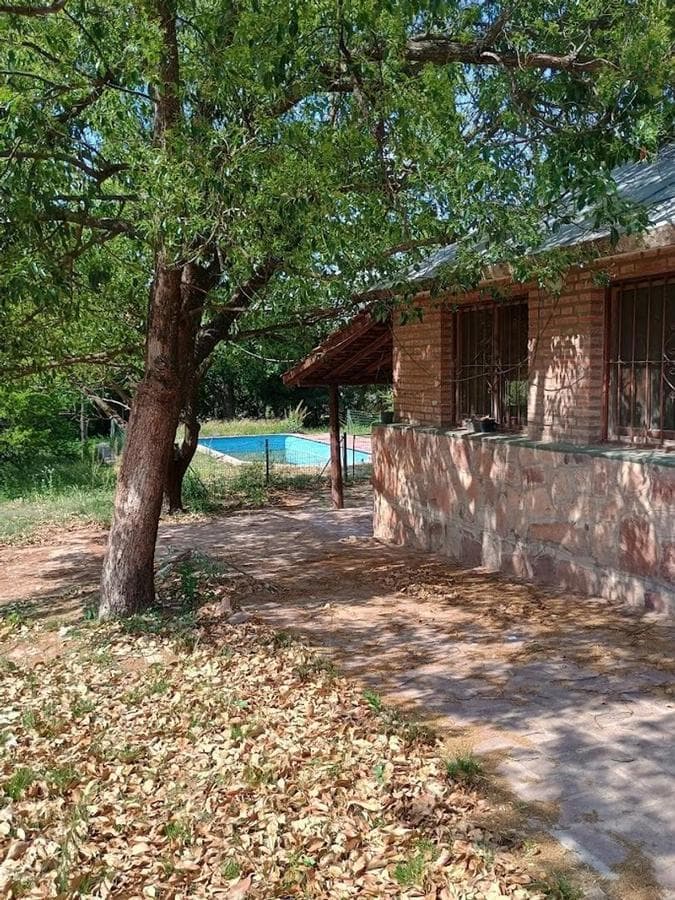 HOUSE FOR SALE on 1 ha of land with a shed - SALSIPUEDES