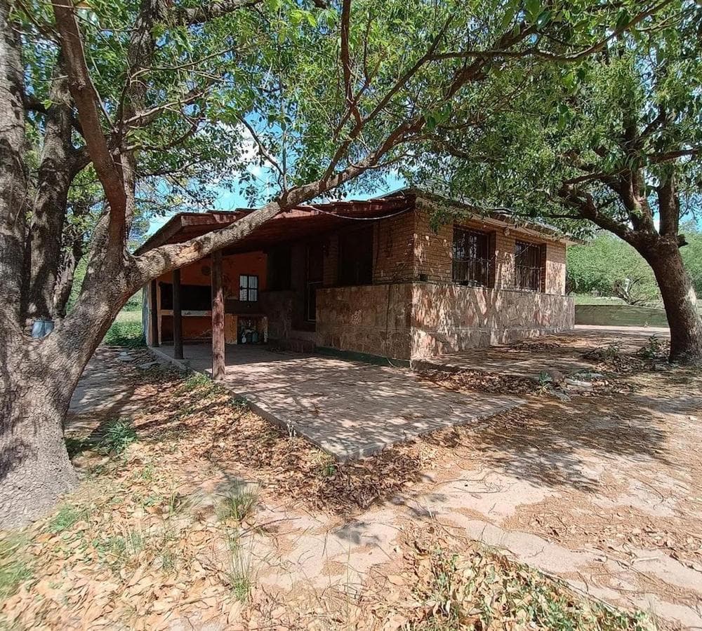 HOUSE FOR SALE on 1 ha of land with a shed - SALSIPUEDES
