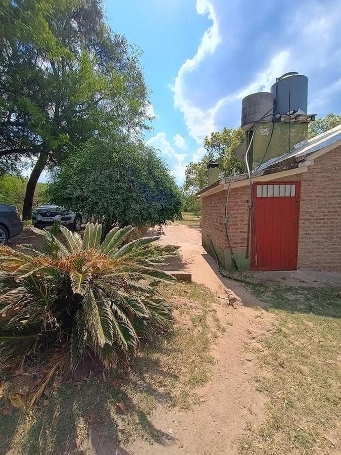 HOUSE FOR SALE on 1 ha of land with a shed - SALSIPUEDES