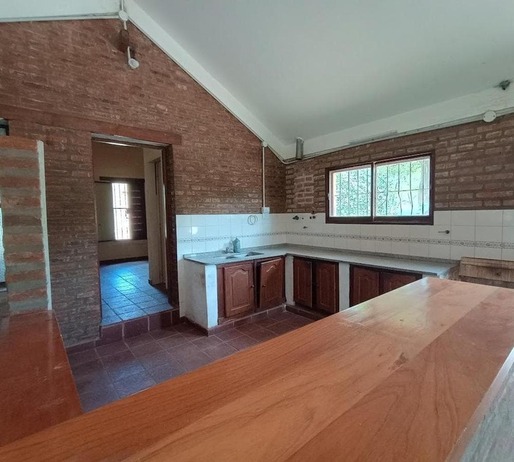 HOUSE FOR SALE on 1 ha of land with a shed - SALSIPUEDES