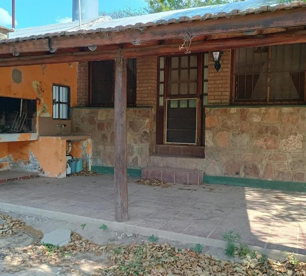 HOUSE FOR SALE on 1 ha of land with a shed - SALSIPUEDES