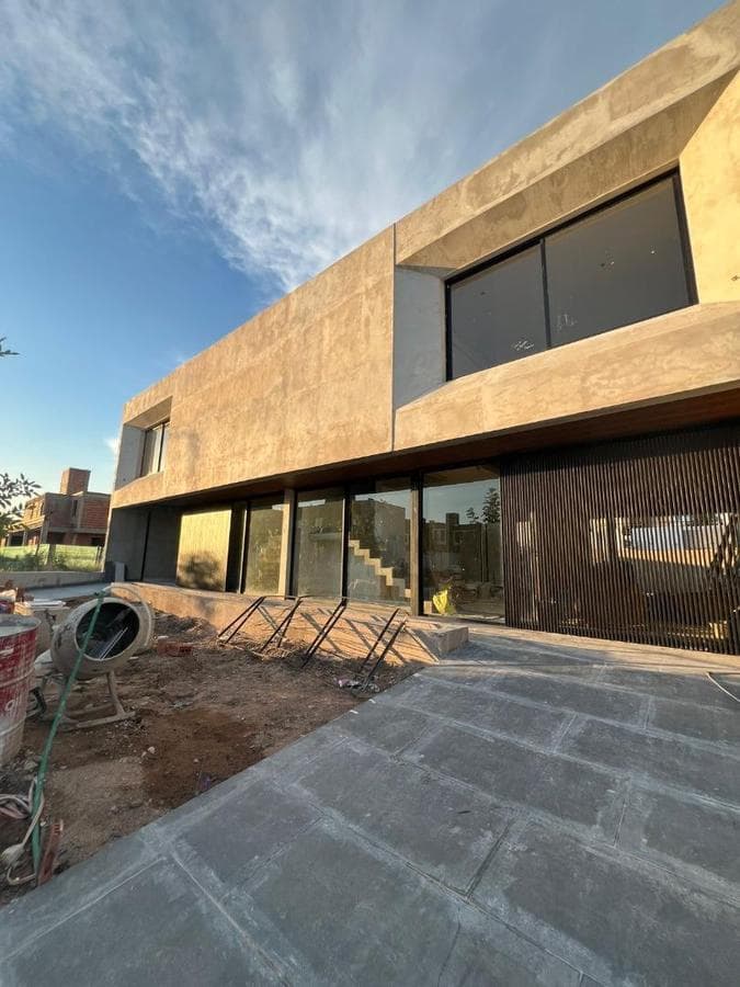 EXCLUSIVE 3-BEDROOM DUPLEX IN SAN IGNACIO VILLAGE, A GATED COMMUNITY