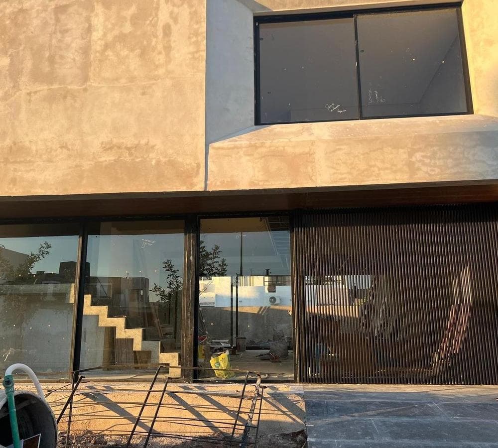EXCLUSIVE 3-BEDROOM DUPLEX IN SAN IGNACIO VILLAGE, A GATED COMMUNITY