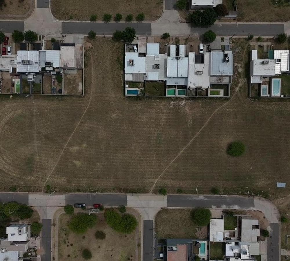 LOT FOR SALE IN VALLE CERCANO - EL RECREO. 12 DUPLEX UNITS