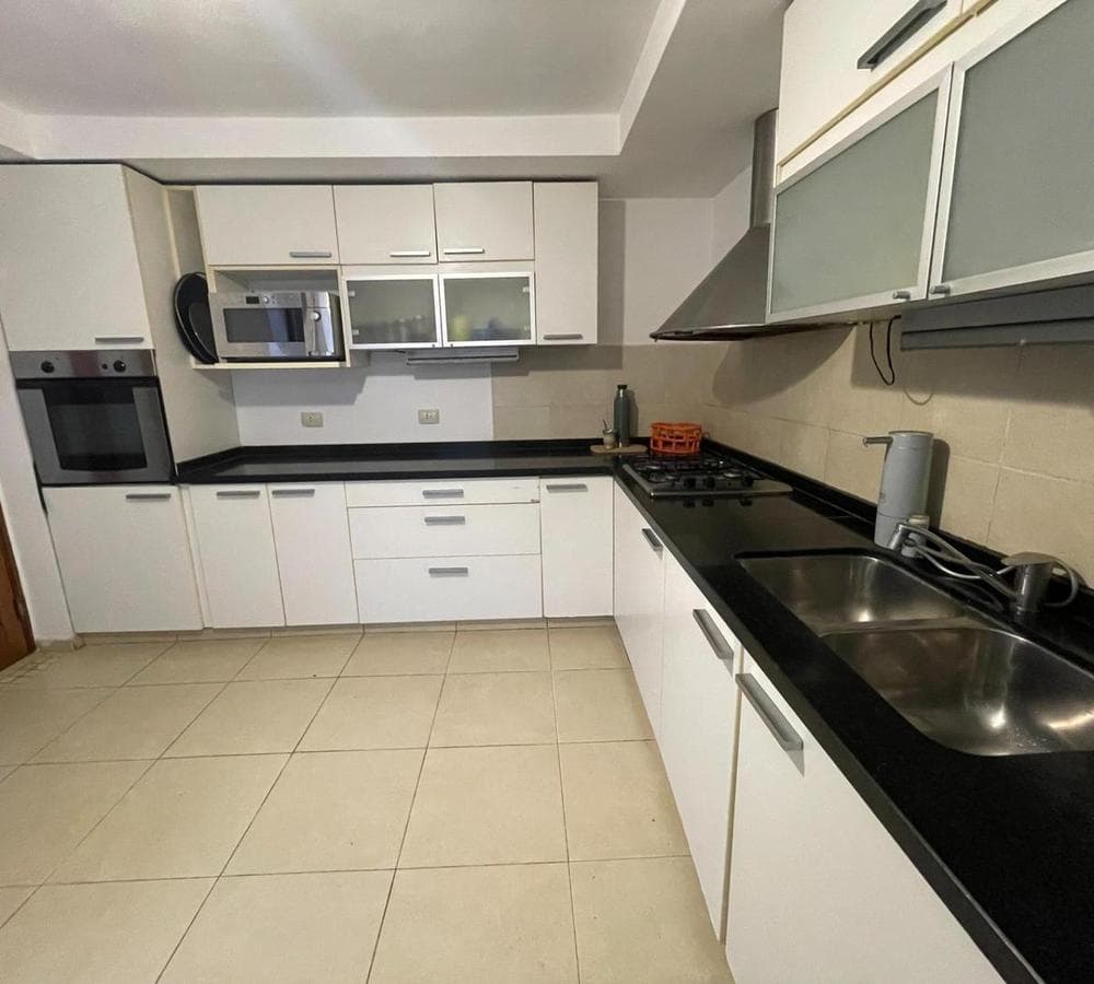 HOUSE FOR SALE, 3 BEDROOMS, VILLA CABRERA NEIGHBORHOOD