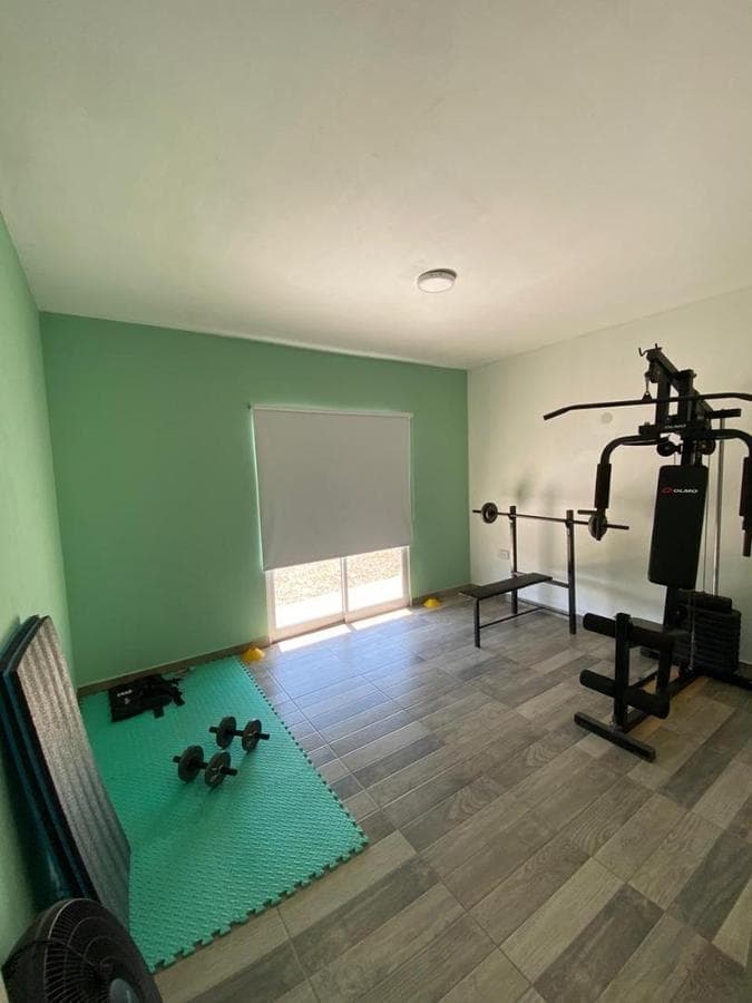 3-BEDROOM HOUSE FOR SALE WITH SWIMMING POOL AND JACUZZI IN ESTANCIA VIEJA