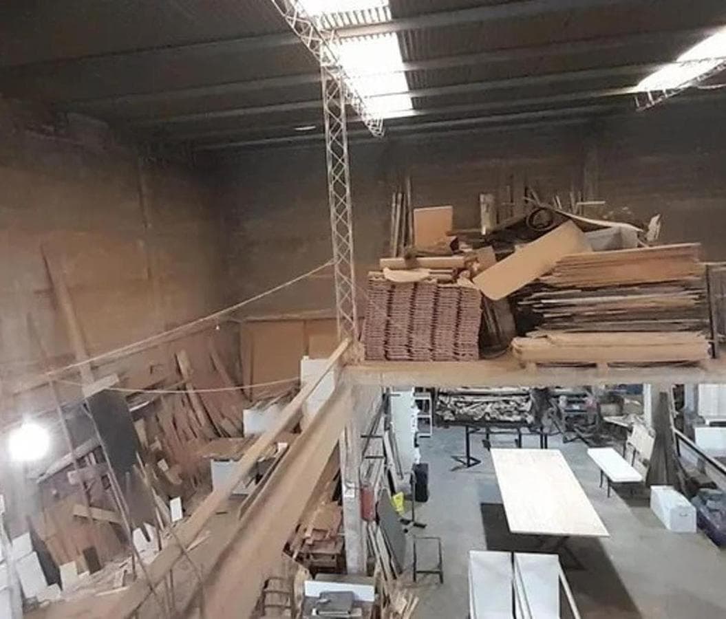SANTA ISABEL WAREHOUSE FOR SALE