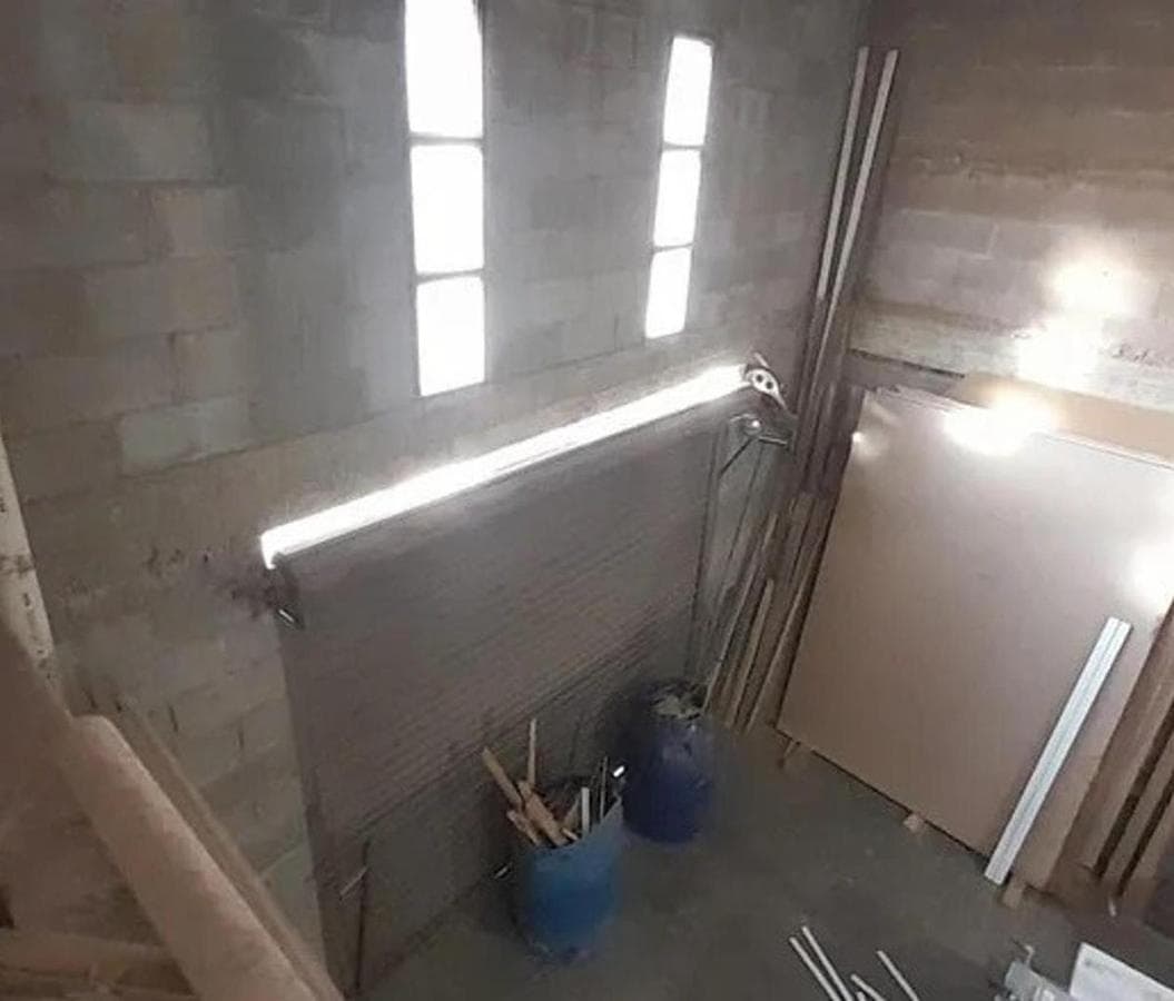 SANTA ISABEL WAREHOUSE FOR SALE