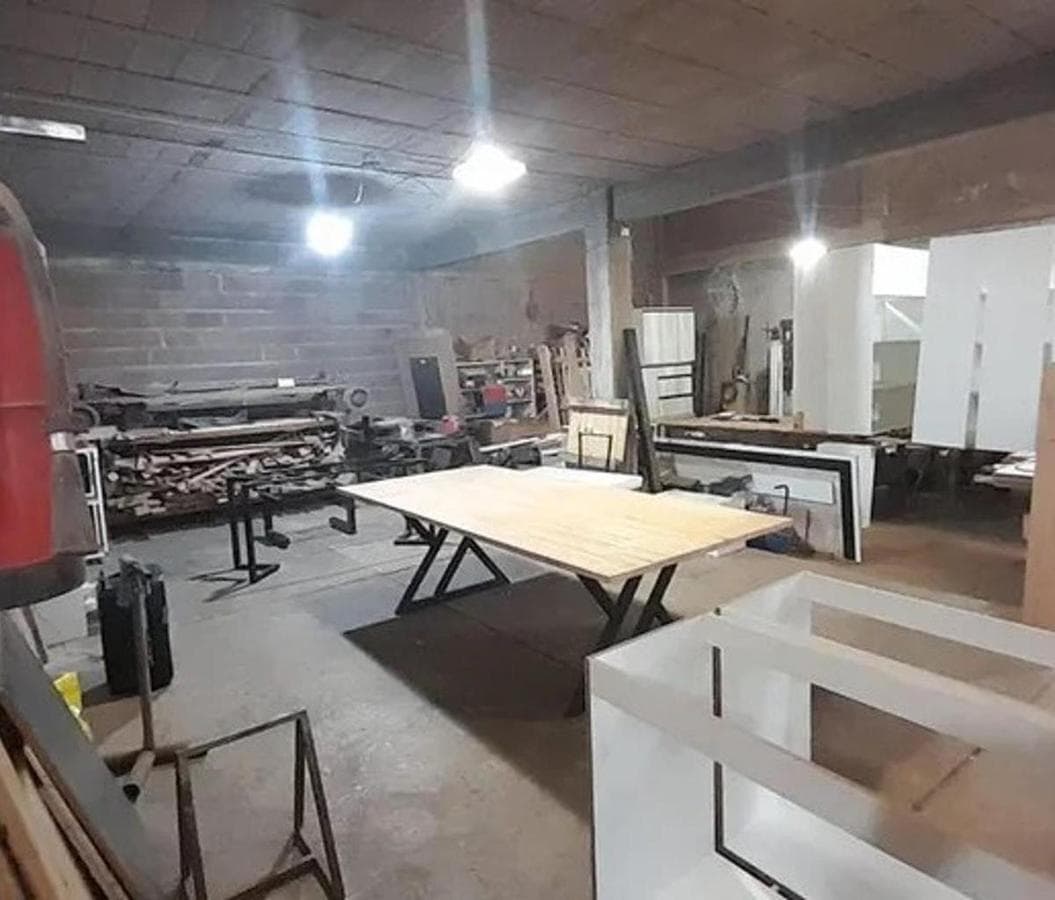 SANTA ISABEL WAREHOUSE FOR SALE