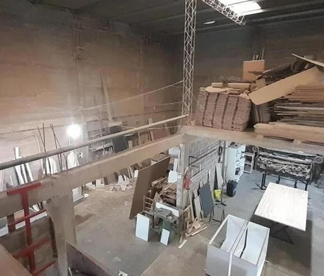 SANTA ISABEL WAREHOUSE FOR SALE