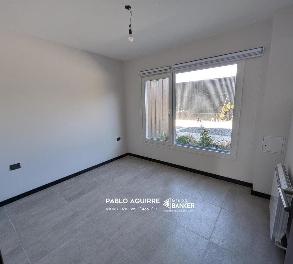 Brand-new 2-room apartment with a view