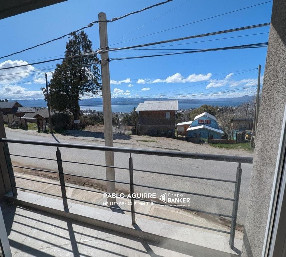 Brand-new 2-room apartment with a view
