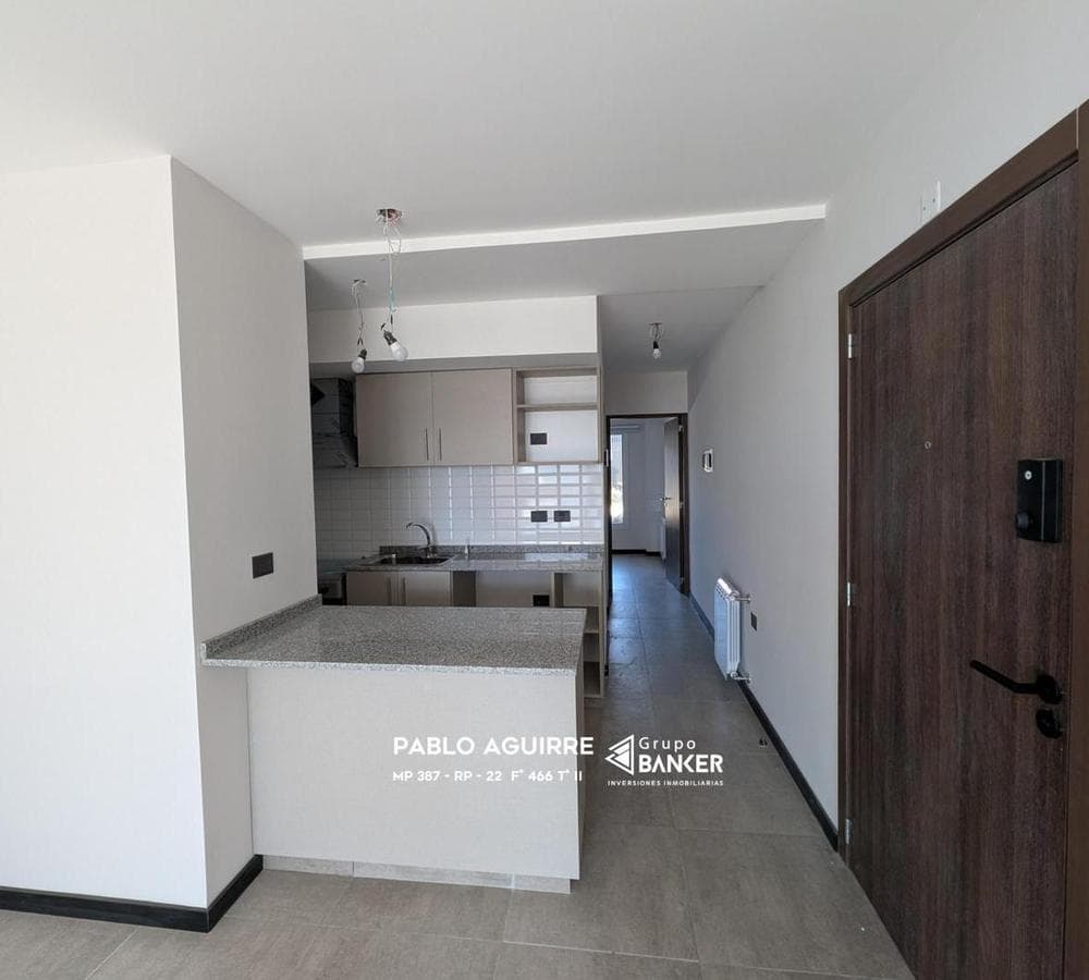 Brand-new 2-room apartment with a view