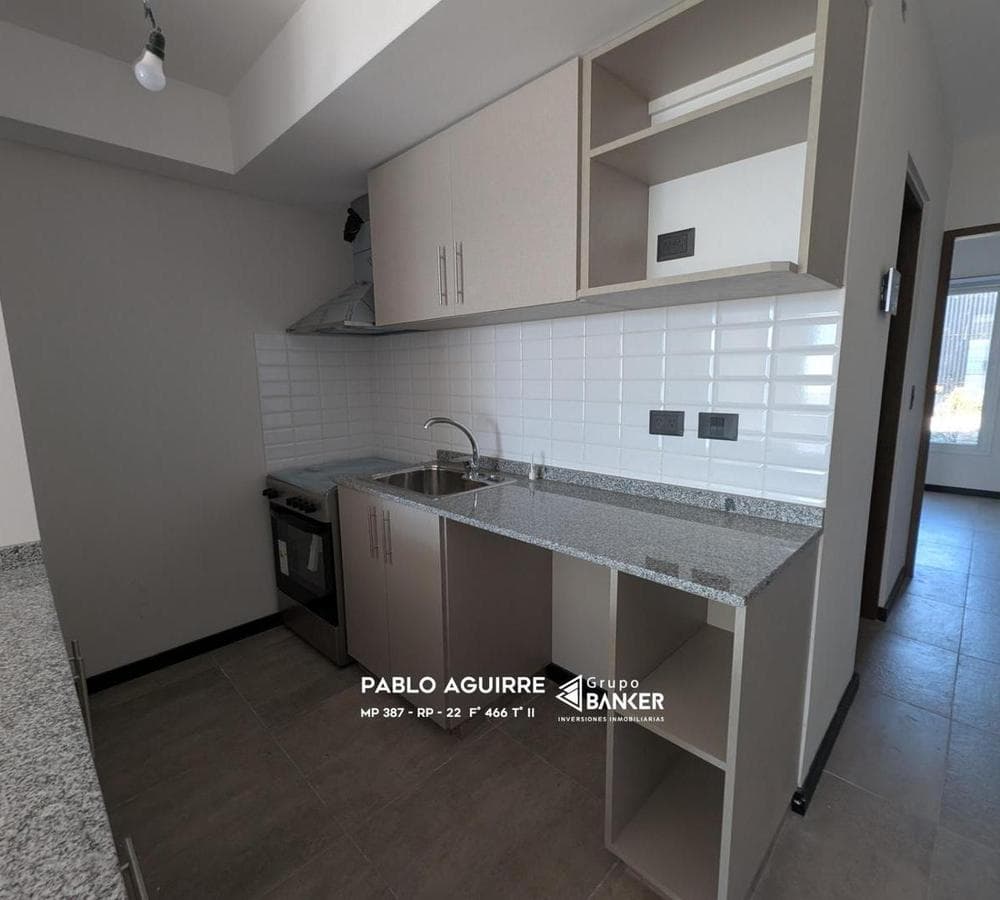 Brand-new 2-room apartment with a view