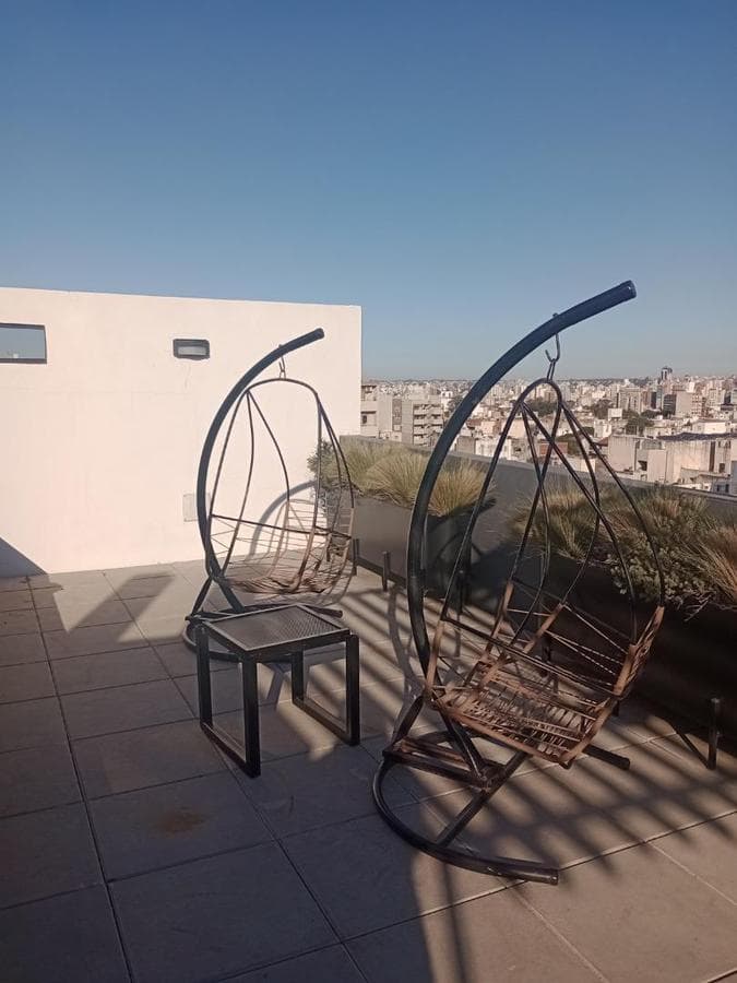 2-Bedroom, 2-Bathroom Apartment in Cofico with Amenities