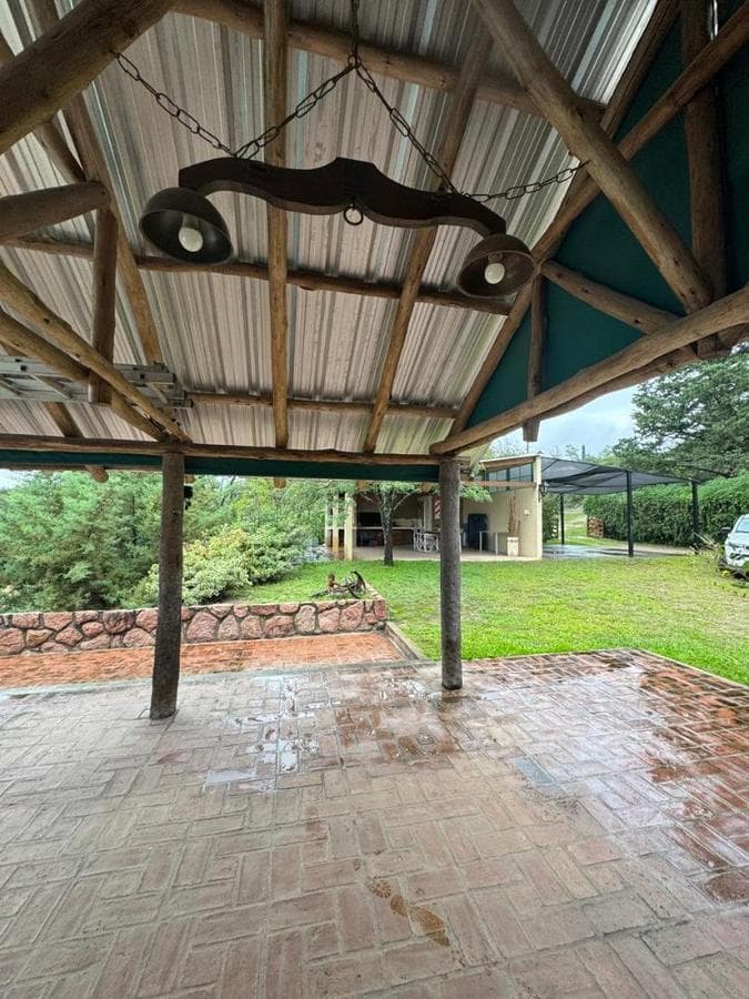 HOUSE AND CABINS FOR SALE IN ICHO CRUZ