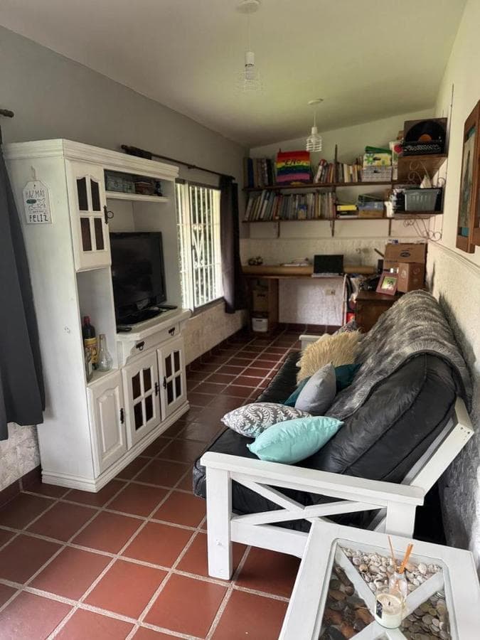 HOUSE AND CABINS FOR SALE IN ICHO CRUZ