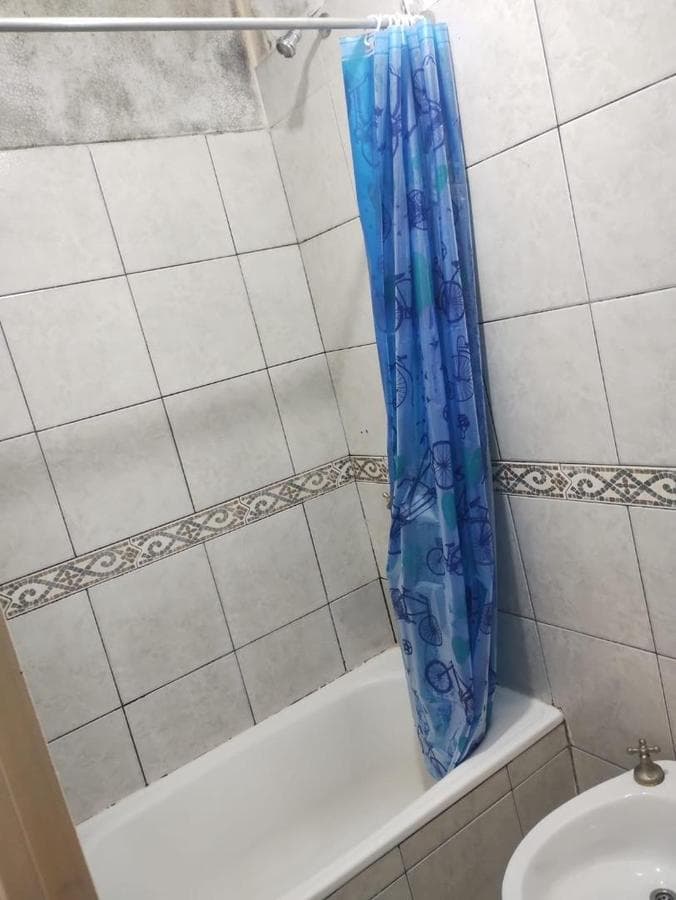 APARTMENT FOR SALE IN THE ARGUELLO NEIGHBORHOOD