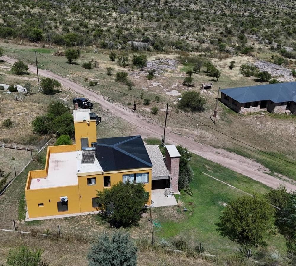 3-Bedroom House for Sale in Mina Clavero, Córdoba