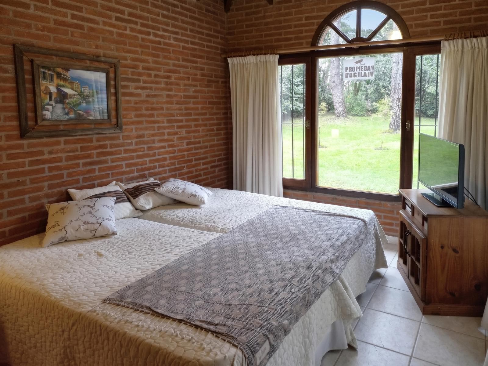 House in Carilo