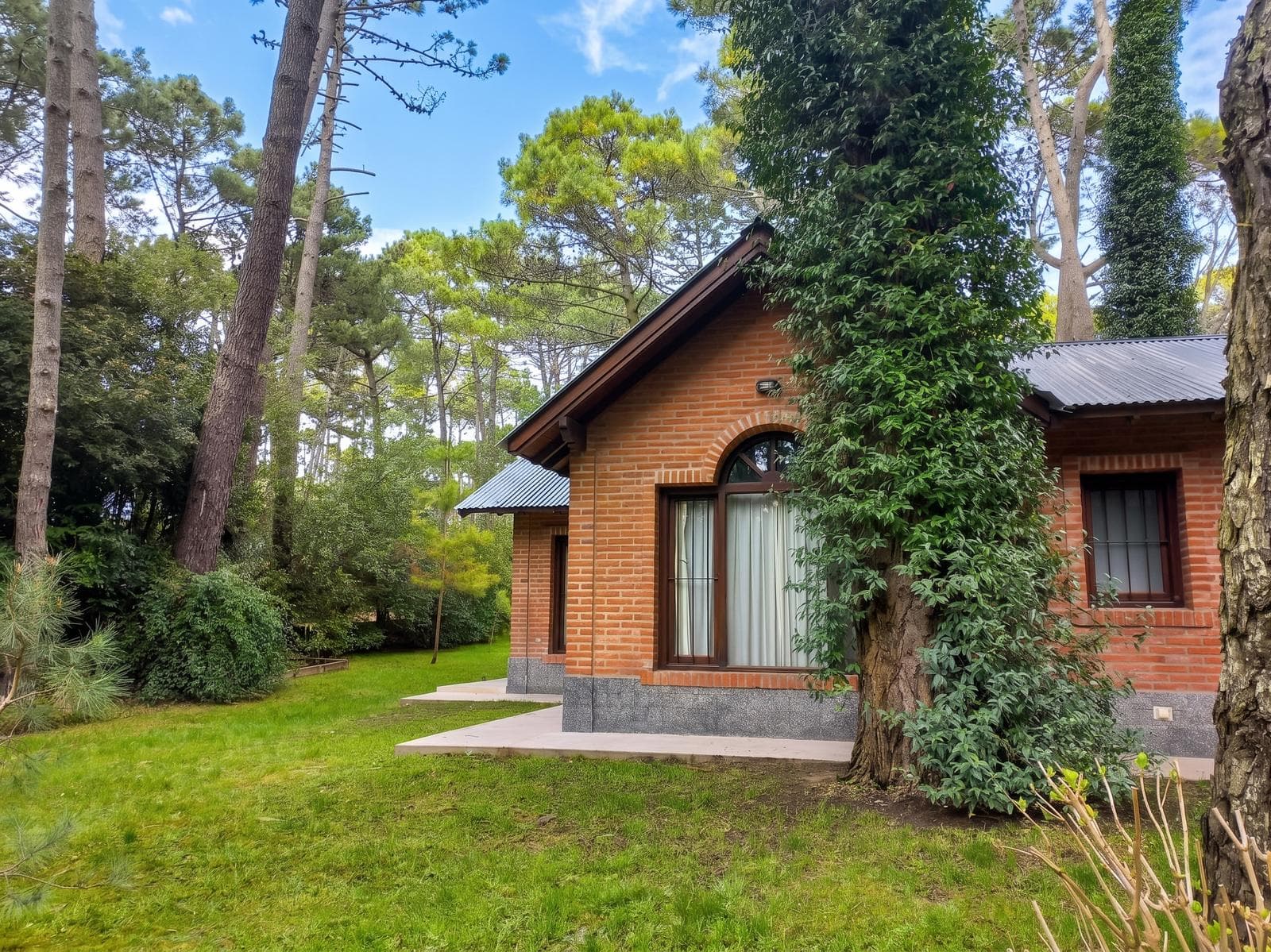 House in Carilo