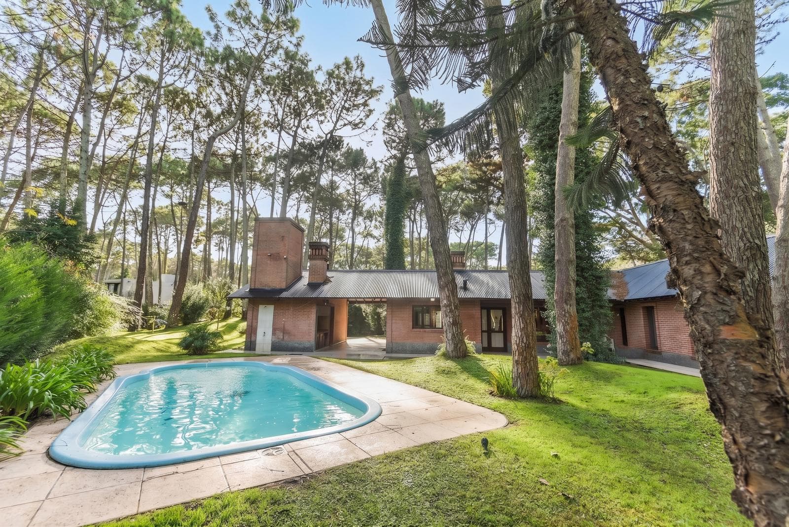 House in Carilo