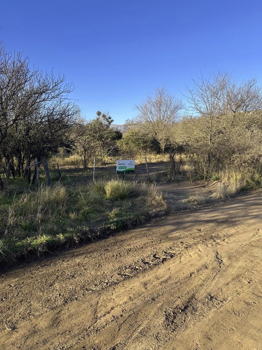 Land for Sale in Parque El Tajamar | 2,500 m² Flat Lot with Deed | View of the Mountains