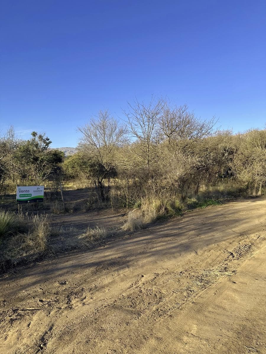 Land for Sale in Parque El Tajamar | 2,500 m² Flat Lot with Deed | View of the Mountains