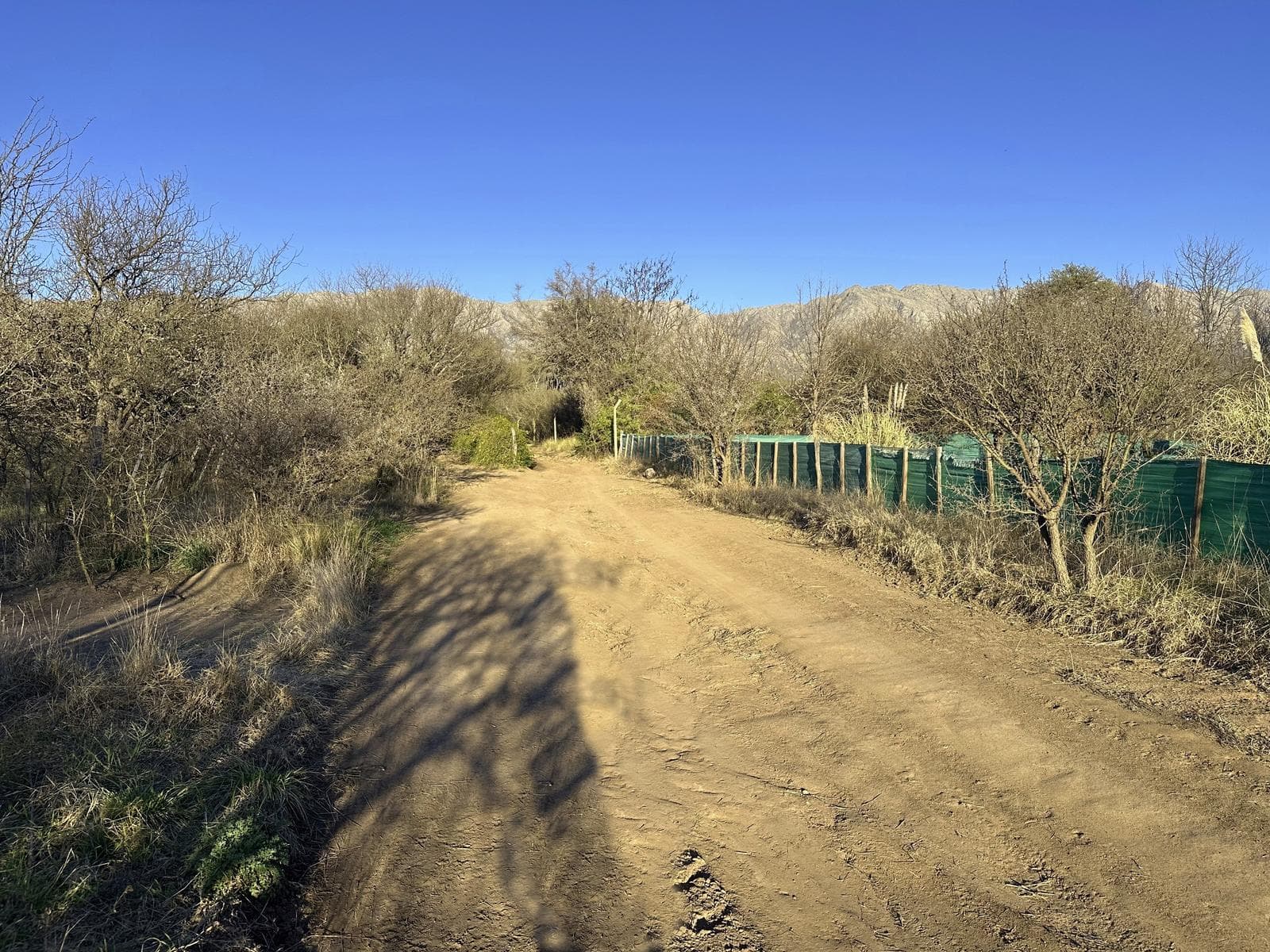 Land for Sale in Parque El Tajamar | 2,500 m² Flat Lot with Deed | View of the Mountains