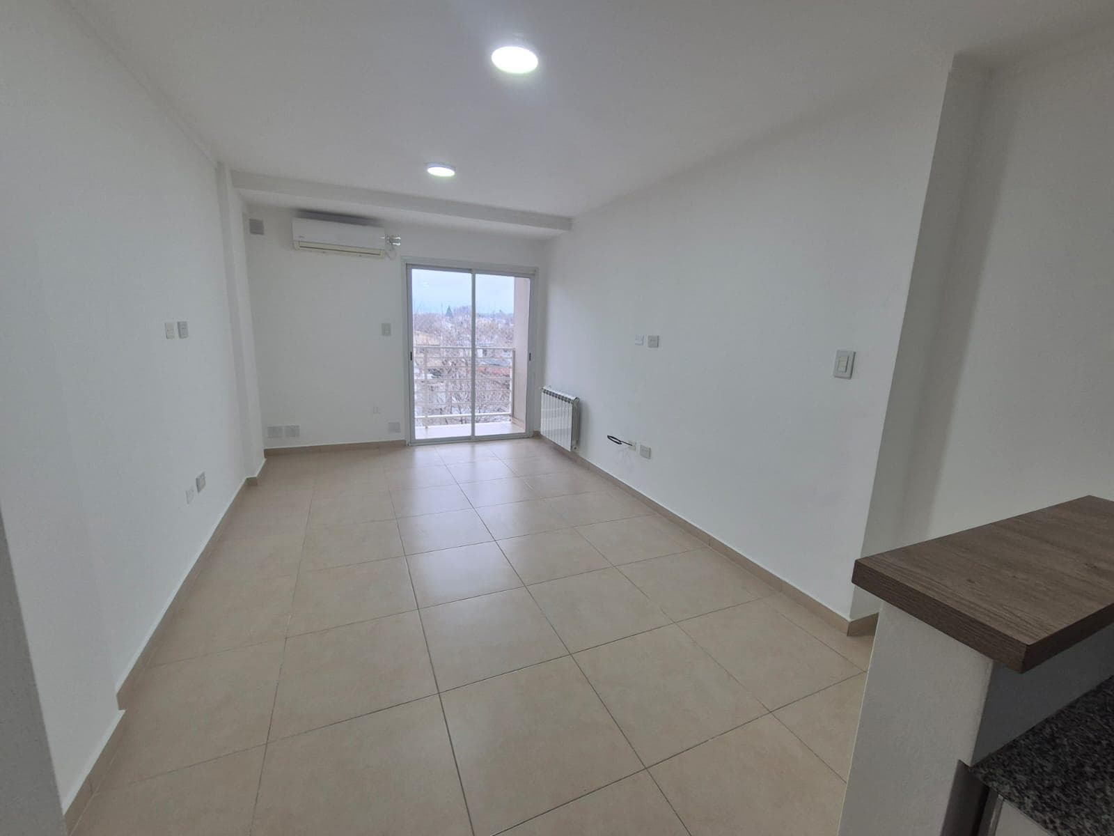 1-Bedroom Apartment for Rent in Downtown General Roca, Río Negro