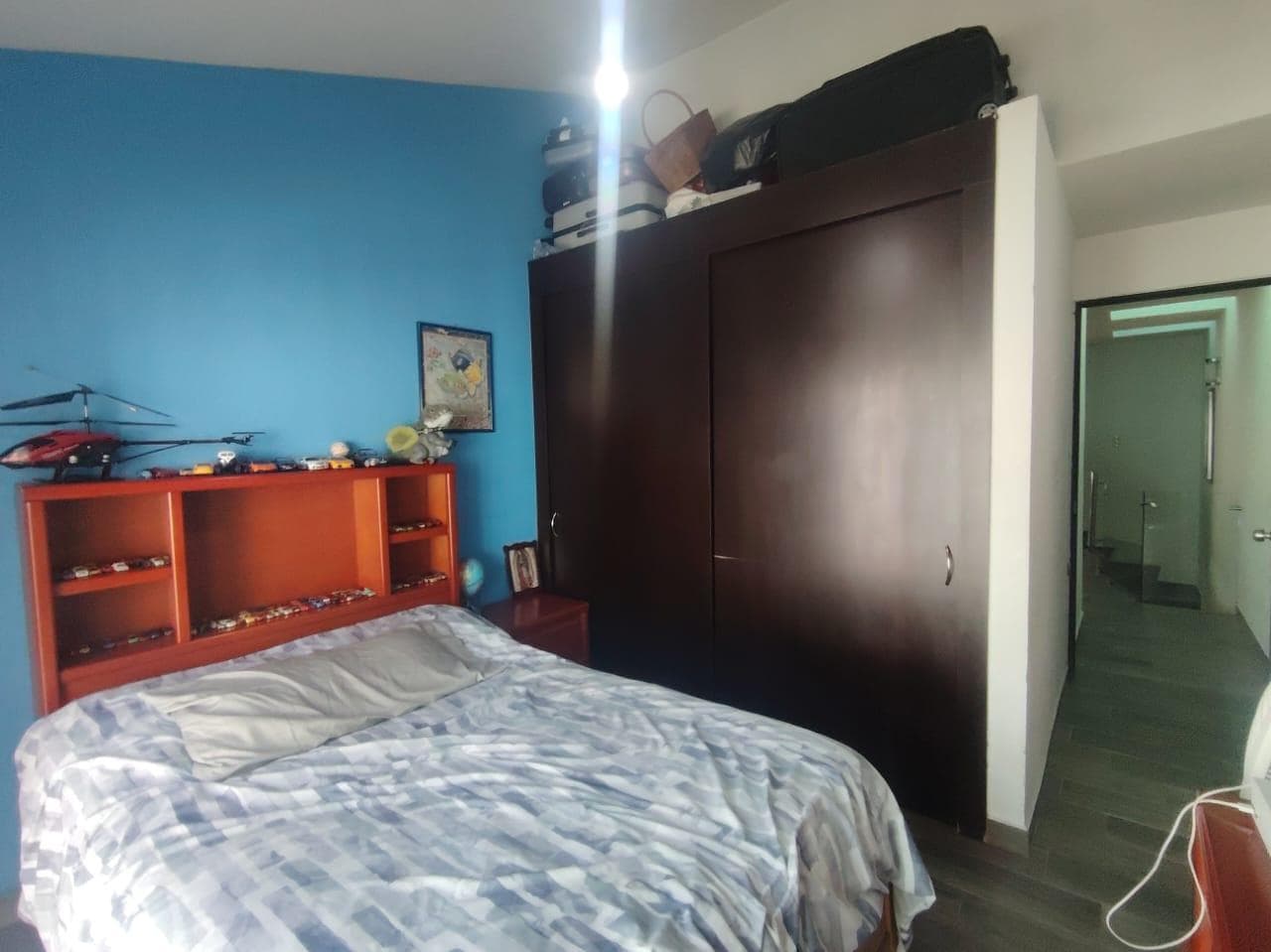 House with 3 bedrooms, a laundry area, and a 1-car garage