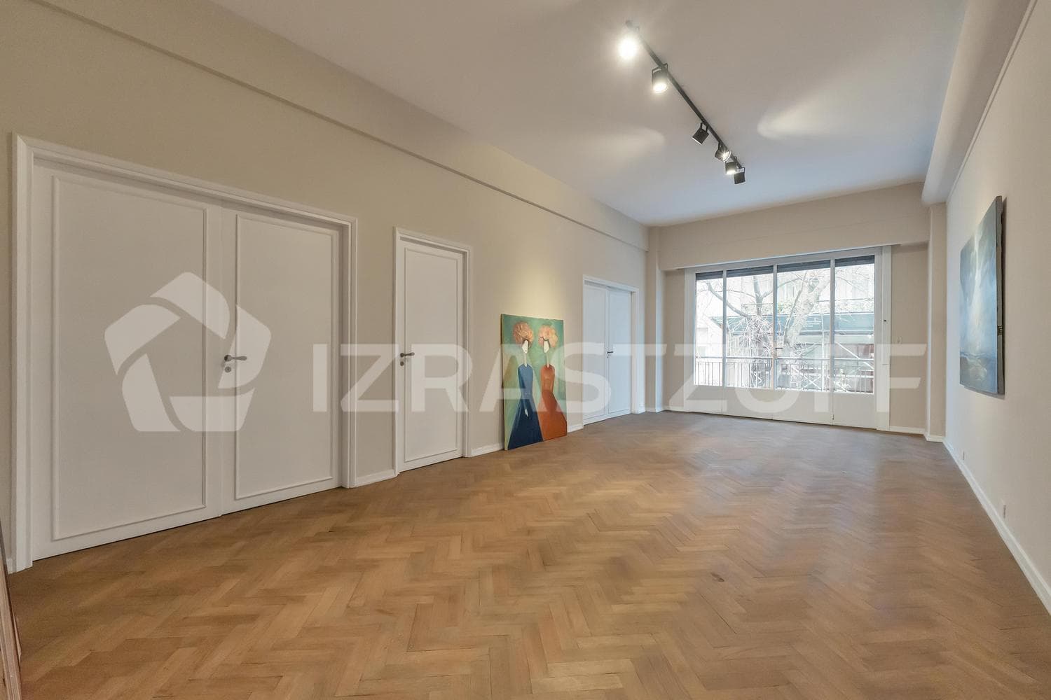 Apartment for sale in Retiro. Rationalist-style, 2 bedrooms with en-suite bathrooms