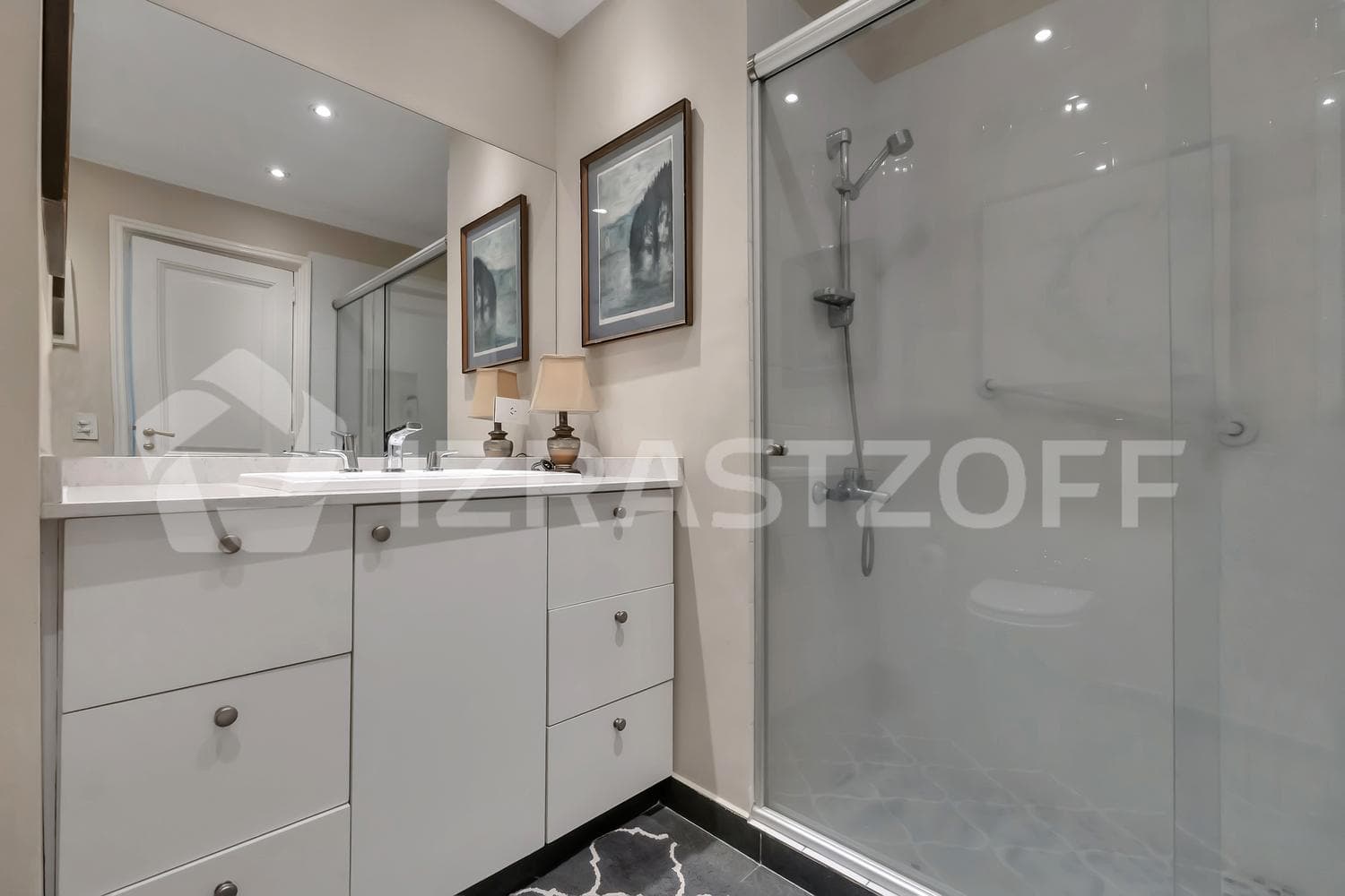 Apartment for sale in Recoleta. French-style, renovated, 3 bedrooms